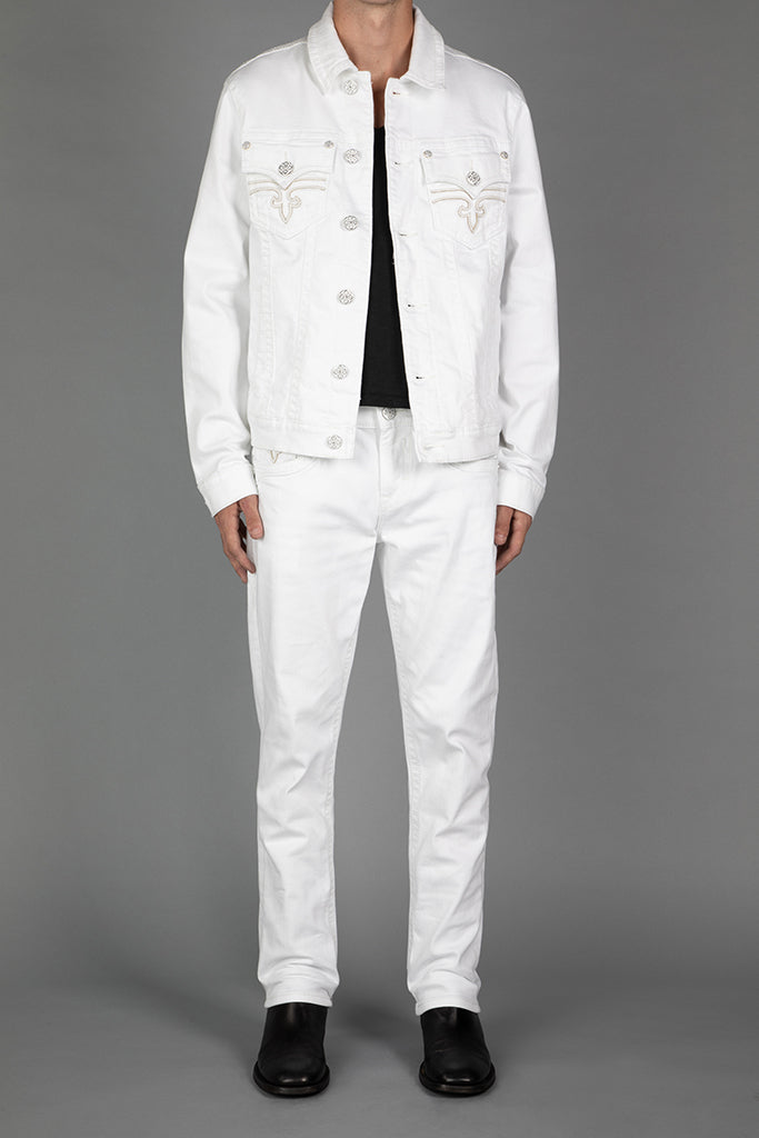 FULL BODY FRONT VIEW