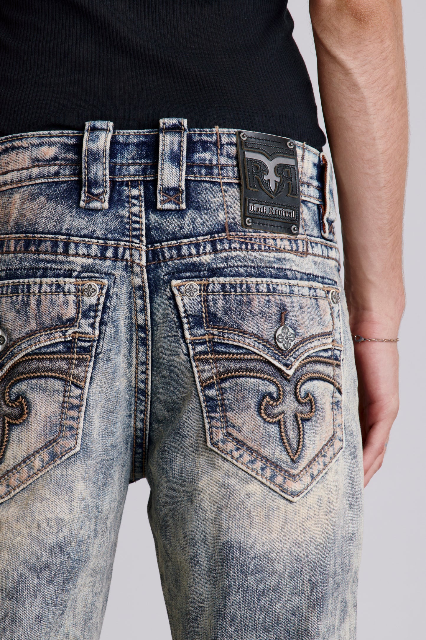 Arther Relaxed Straight Jeans - Rock Revival®