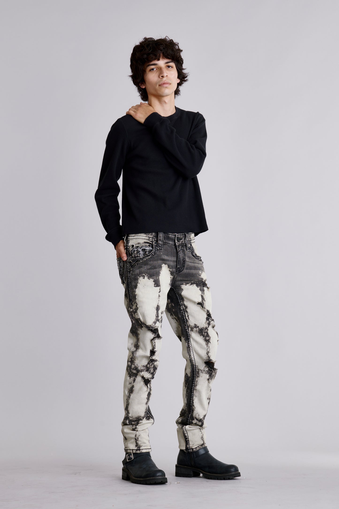 Wilder Alt Straight Jeans