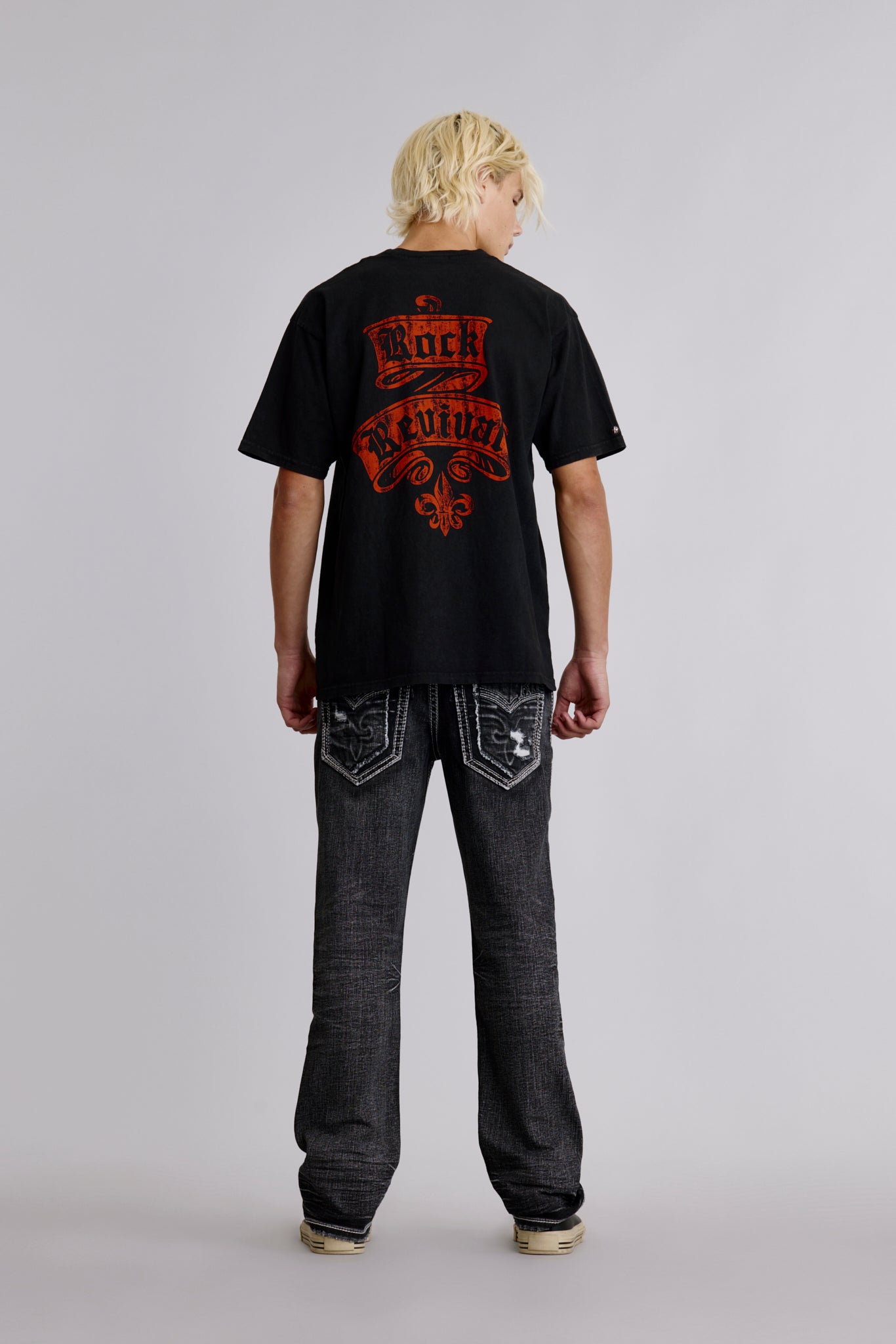 Rock Revival Crest Tee in Black - Rock Revival®