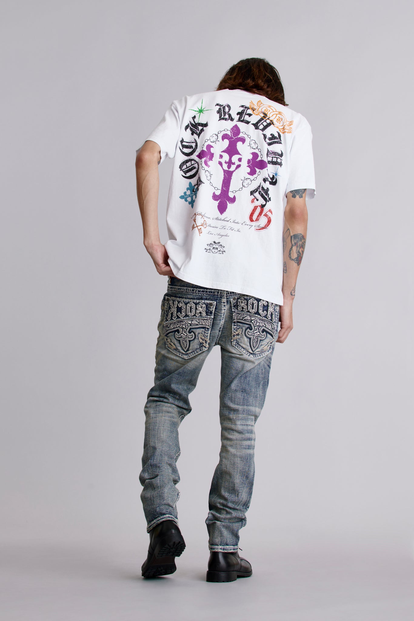 Crest Tee in White - Rock Revival®