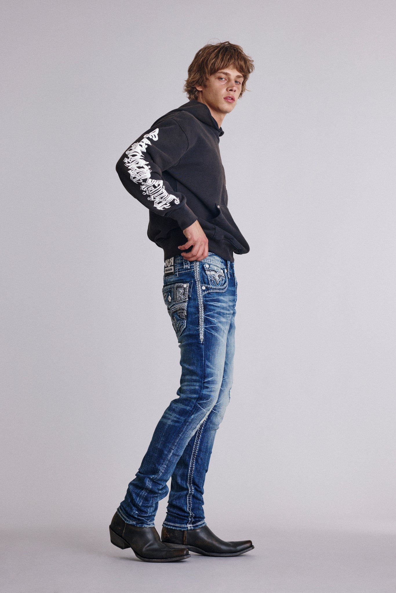 Ari Alt Straight Jeans