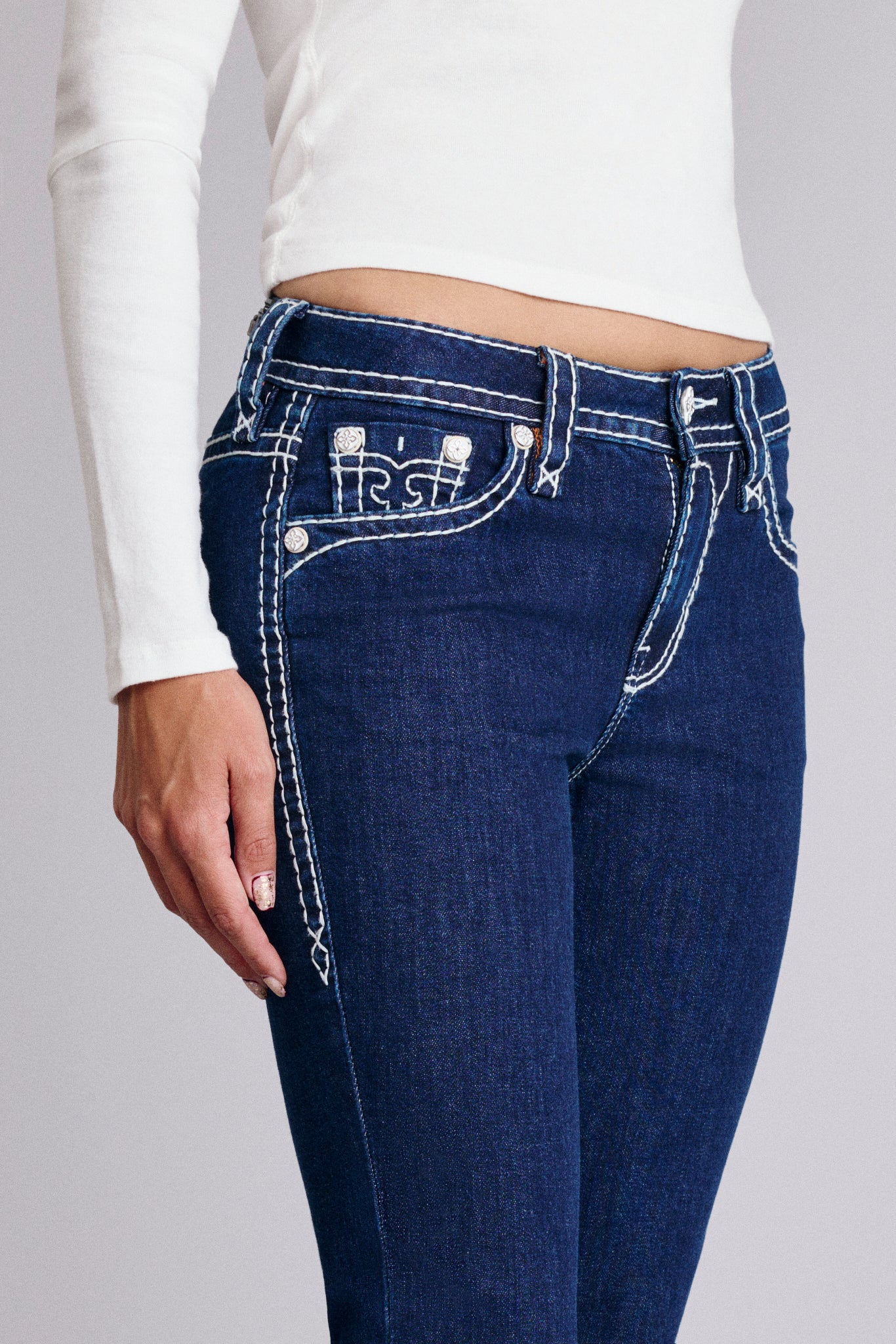 FRONT POCKET VIEW