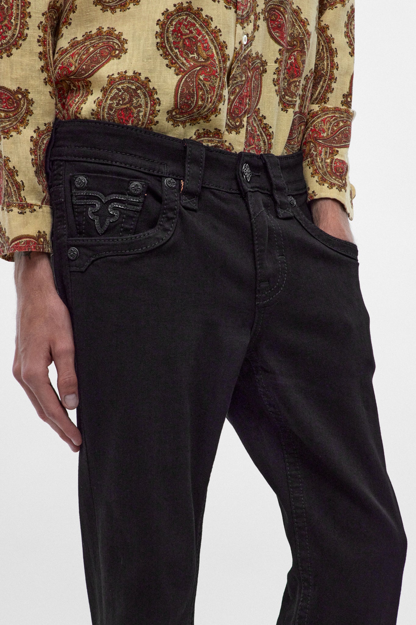 Arther Bootcut in Black/Black