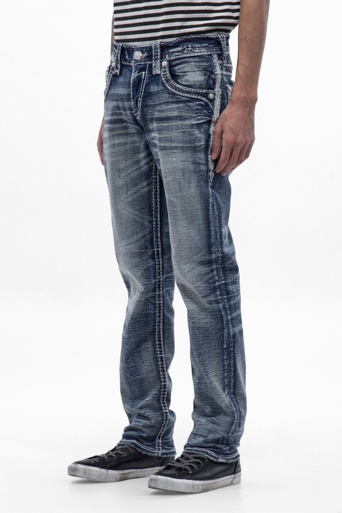 Benjey Straight Jeans in Medium Blue