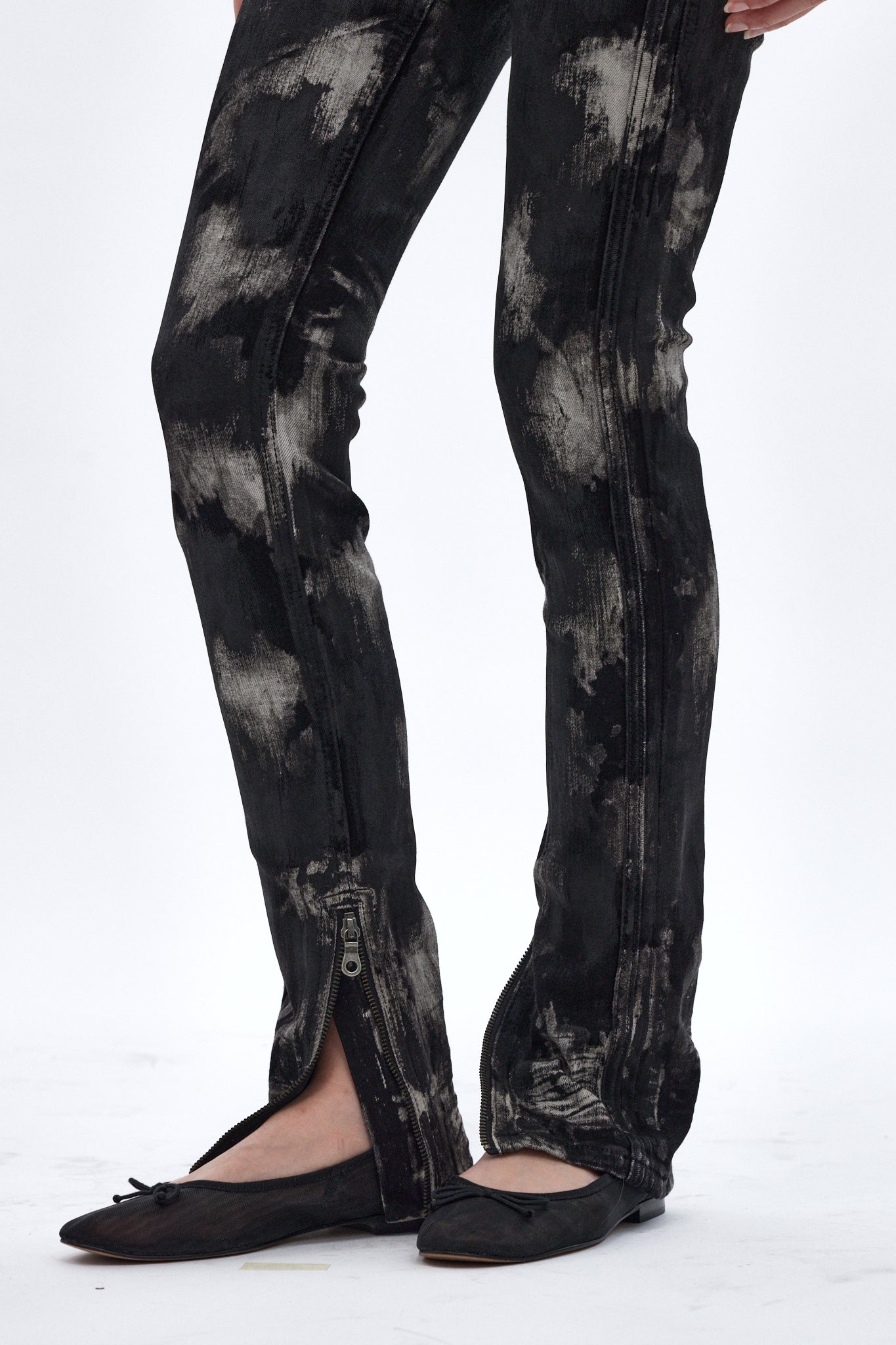 Camille Super Low-Rise Moto Skinny Jean in Black Granite Coating - Rock Revival®