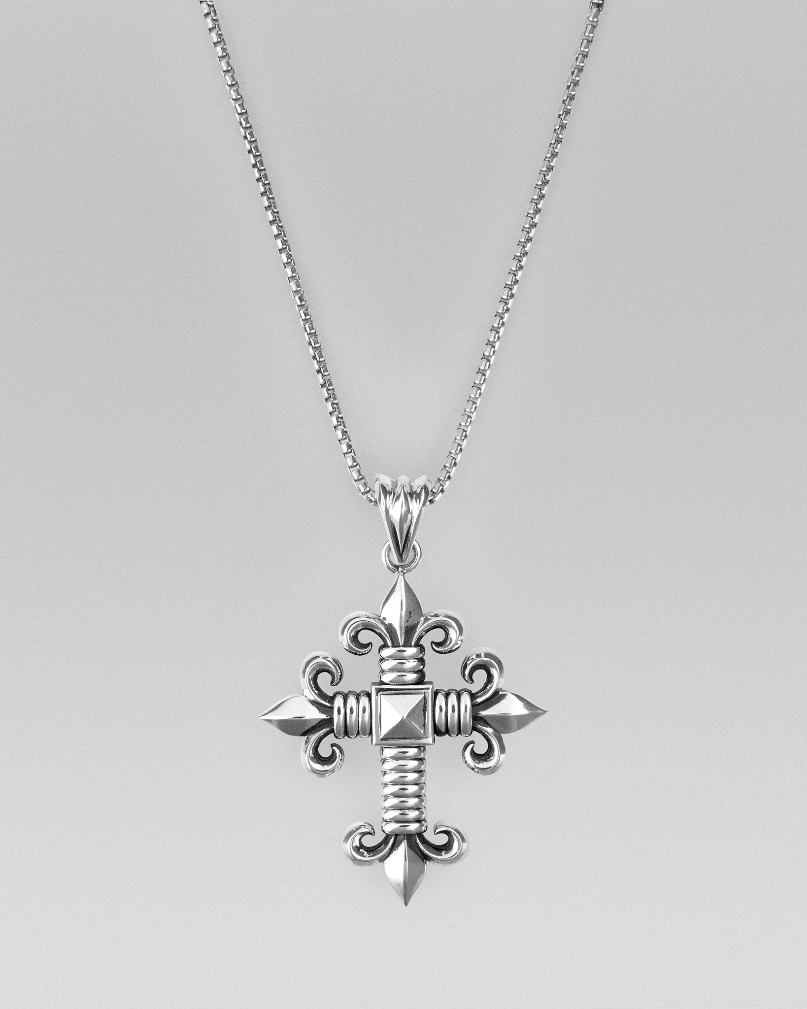 Fleur De Lis Cross Pendant Necklace - Rock Revival®