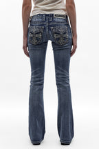 Elora Low-Rise Bootcut in Medium Wash