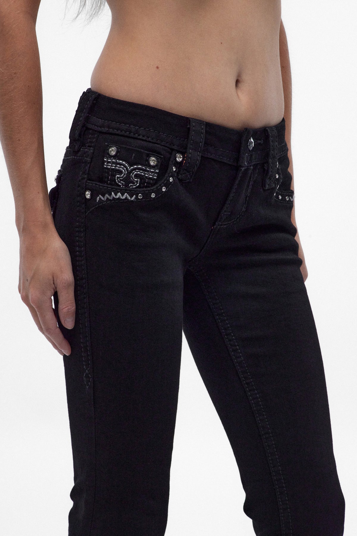 Ena Low-Rise Bootcut Jeans in Black