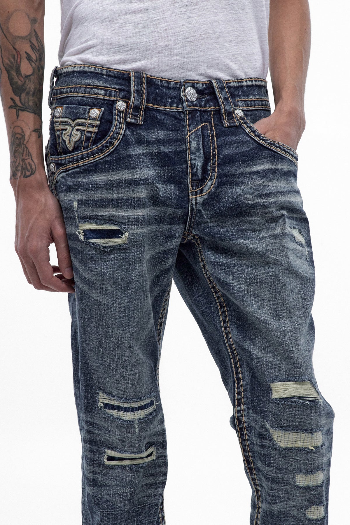 Eydan Straight Jeans in Medium Blue