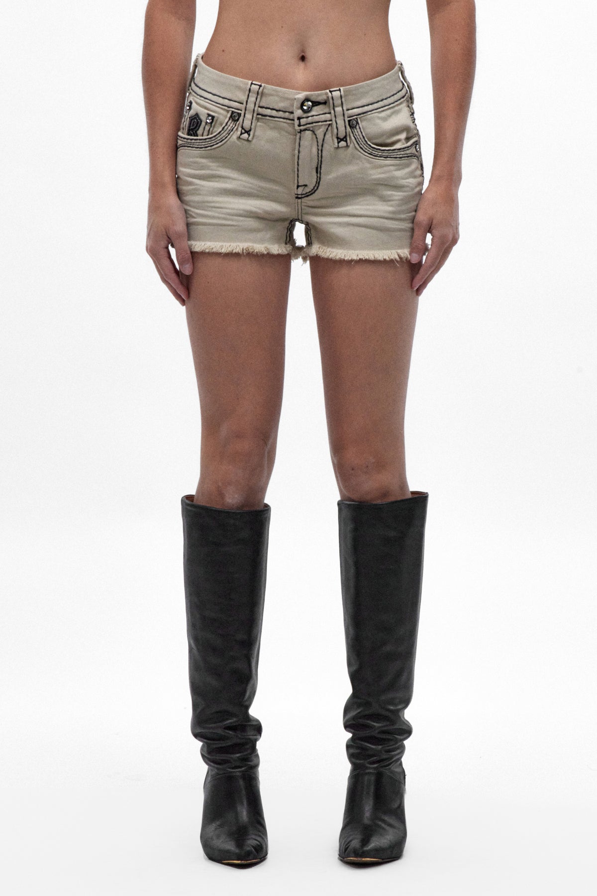 Fenni Denim Shorts in Light Beige