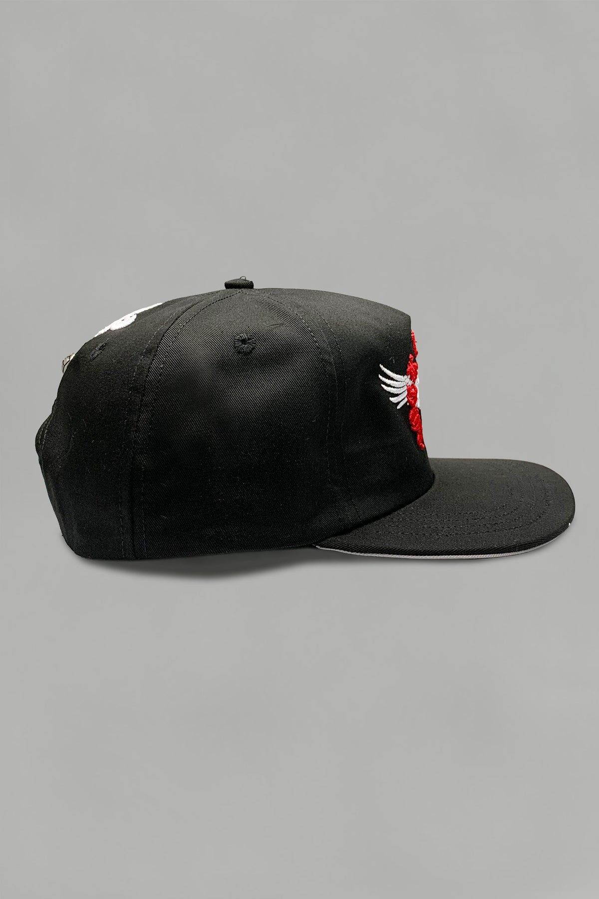 Rock Revival Winged Baroque Snapback Hat in Black