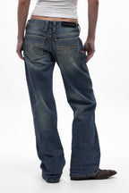 Isa Low-Rise Relaxed Straight Jeans in Vintage Blue