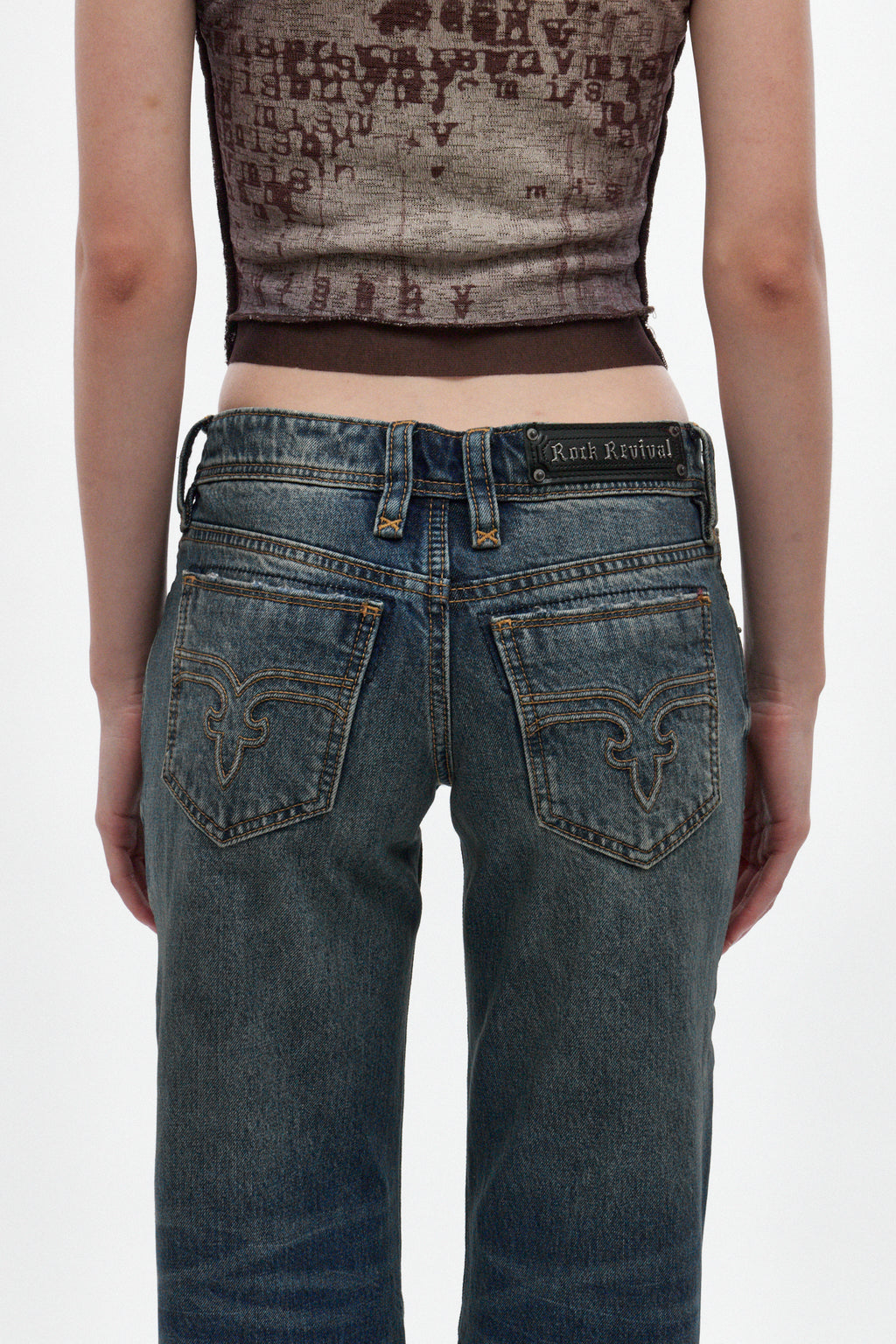 Isa Low-Rise Relaxed Straight Jeans in Dark Vintage Blue
