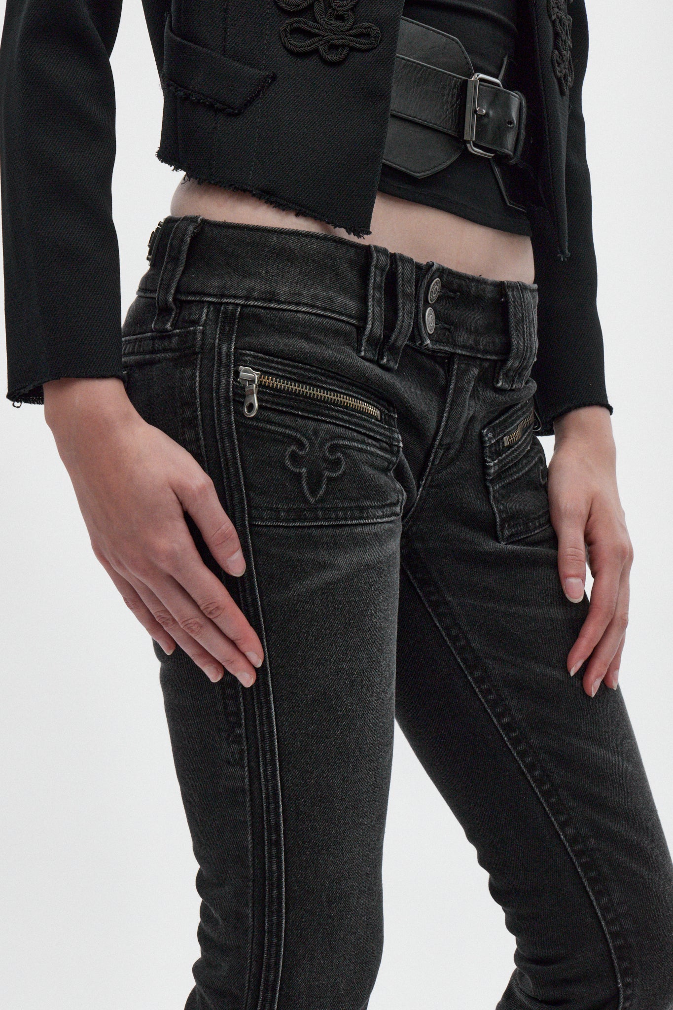 Elaina Low-Rise Bootcut in Black Wash - Rock Revival®