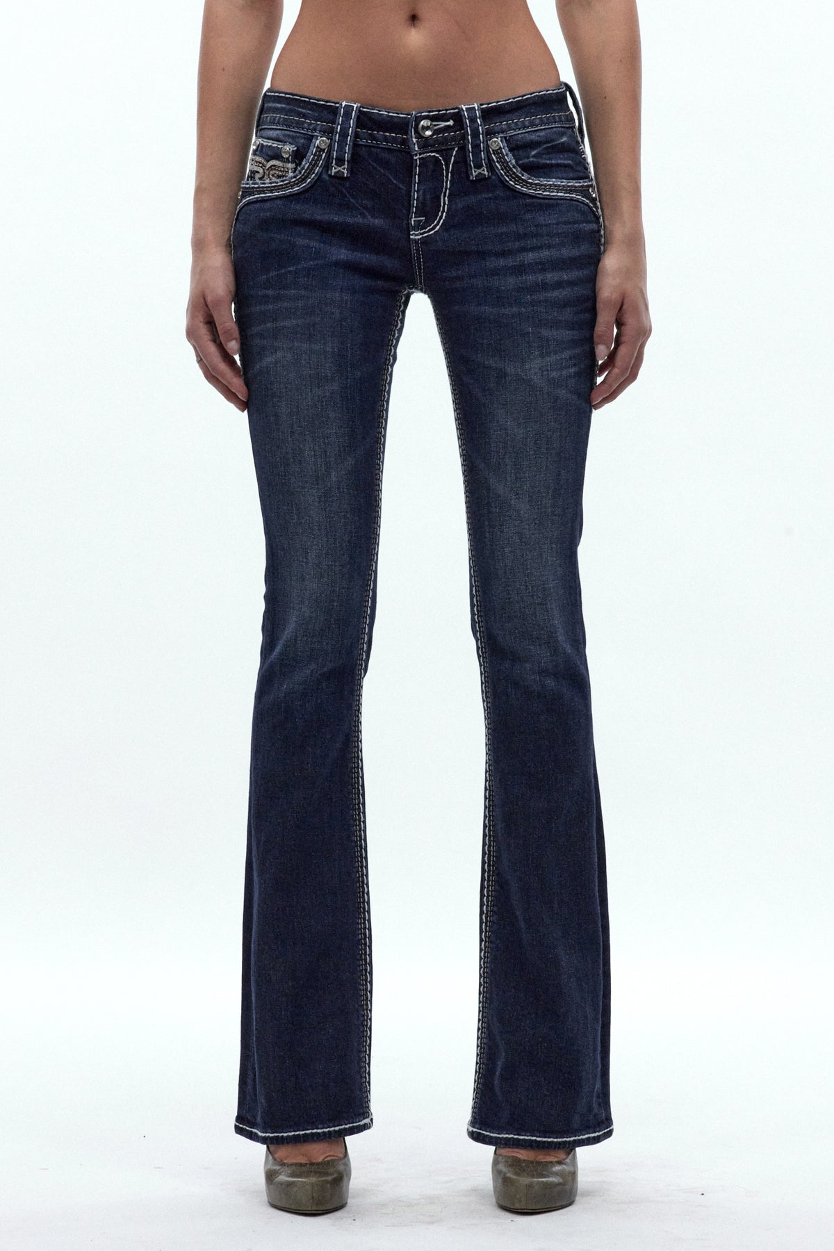 Izael Low-Rise Bootcut Jeans in Dark Blue