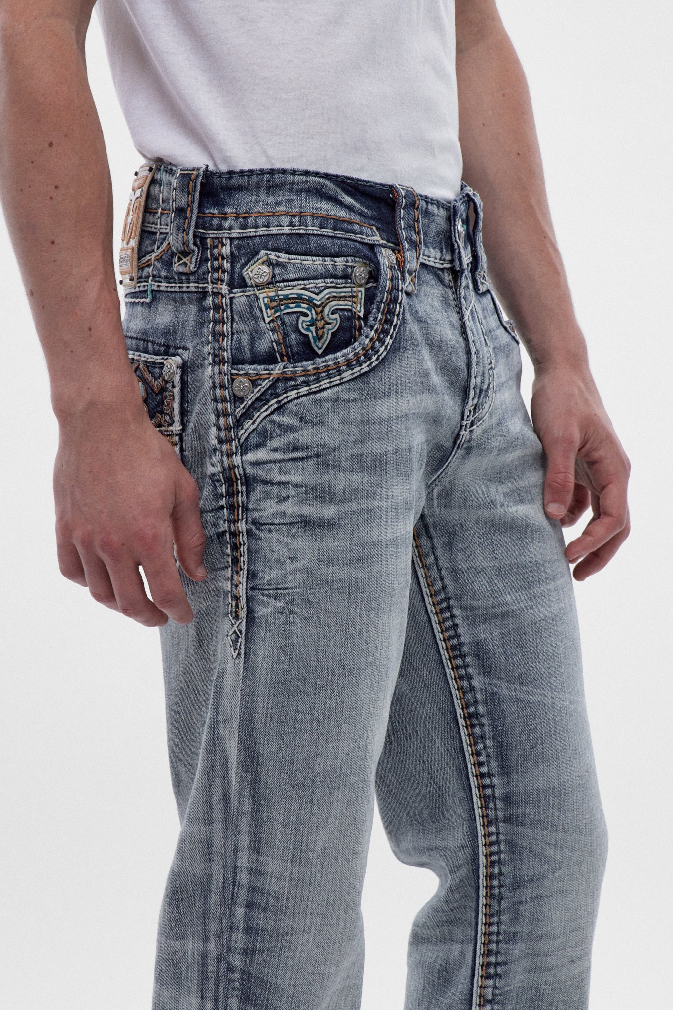 Judd Bootcut Jeans in Light Blue