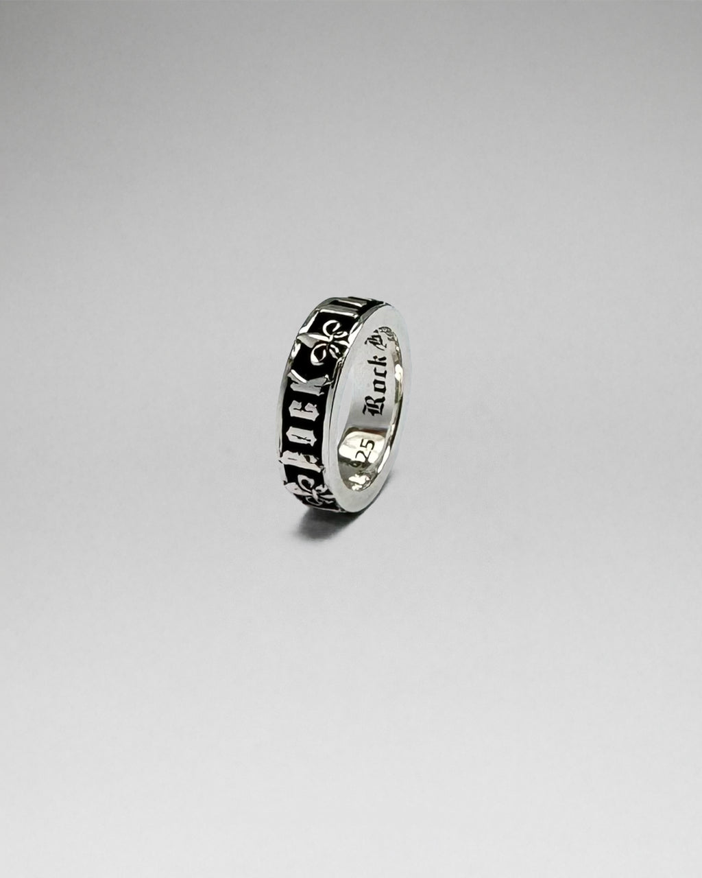 Rock & Fleur De Lis Band Ring