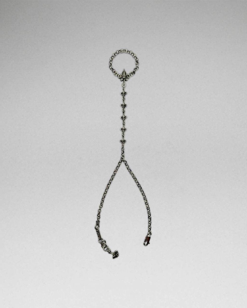 Rock Revival Signature Fluer-de-Lis Hand Chain