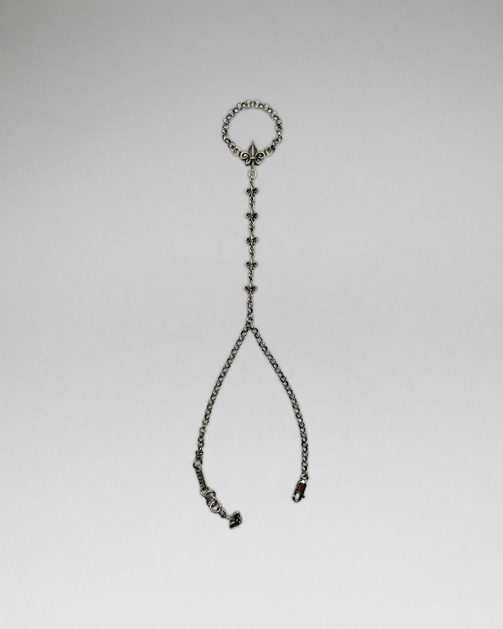 Rock Revival Signature Fluer-de-Lis Hand Chain