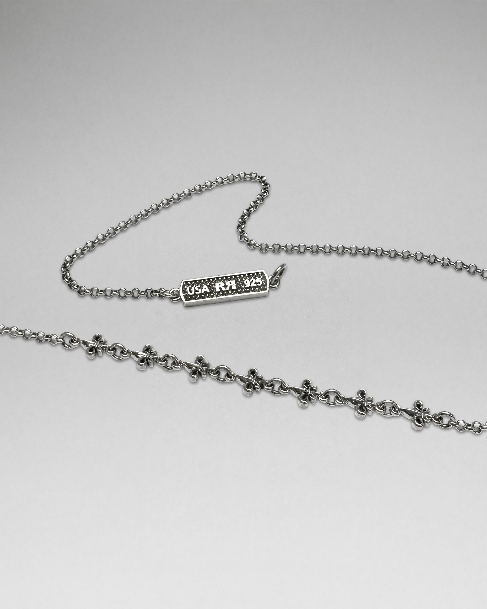 Fleur De Lis Cross Necklace (2/28/26-DES+IMGS+UPCS) - Rock Revival®