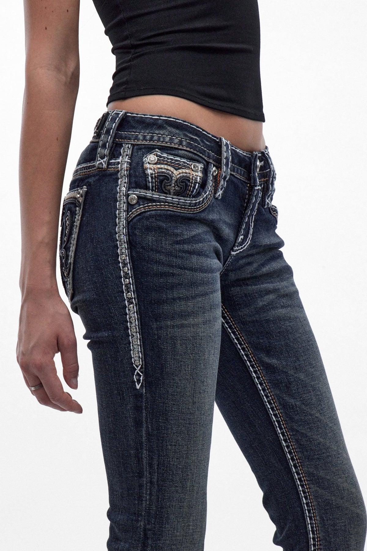 Kaeli Low-Rise Bootcut Jeans in Dark Blue