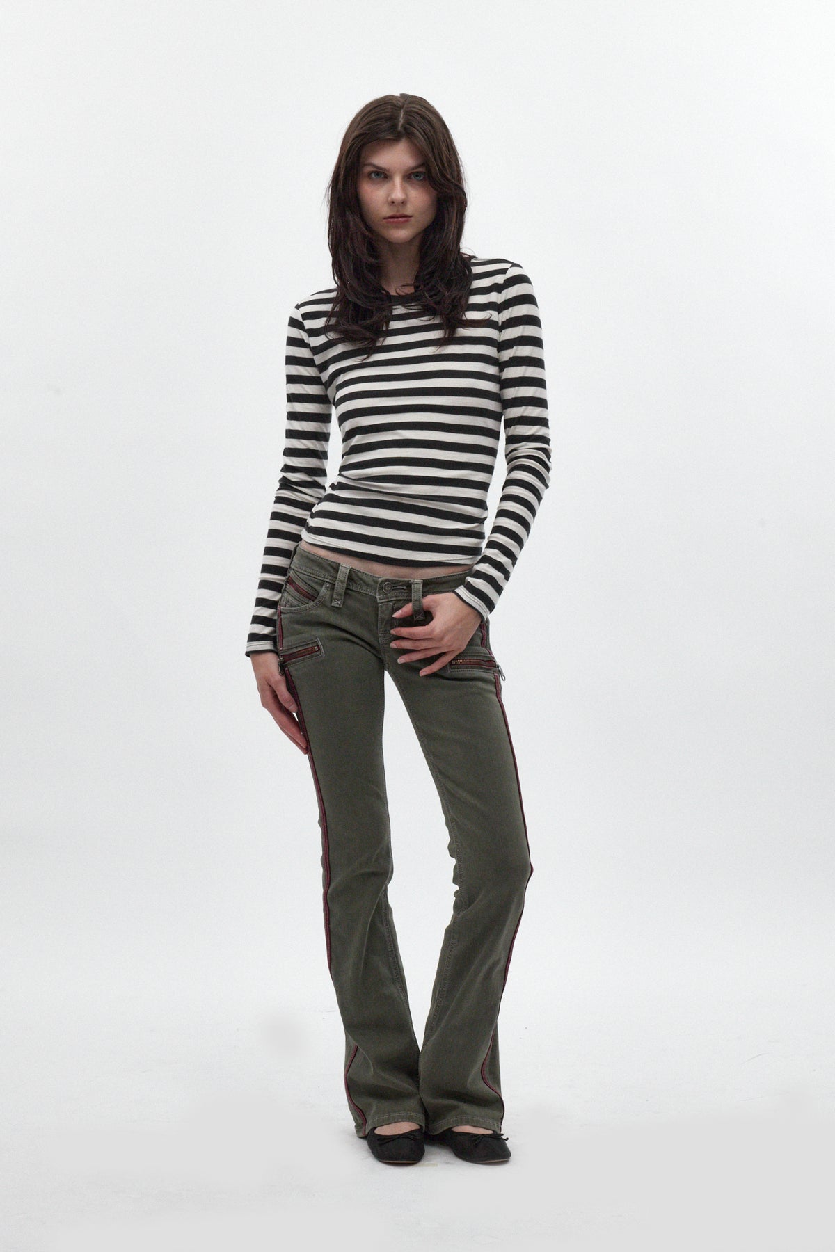 Kamil Super Low-Rise Bootcut in Olive - Rock Revival®