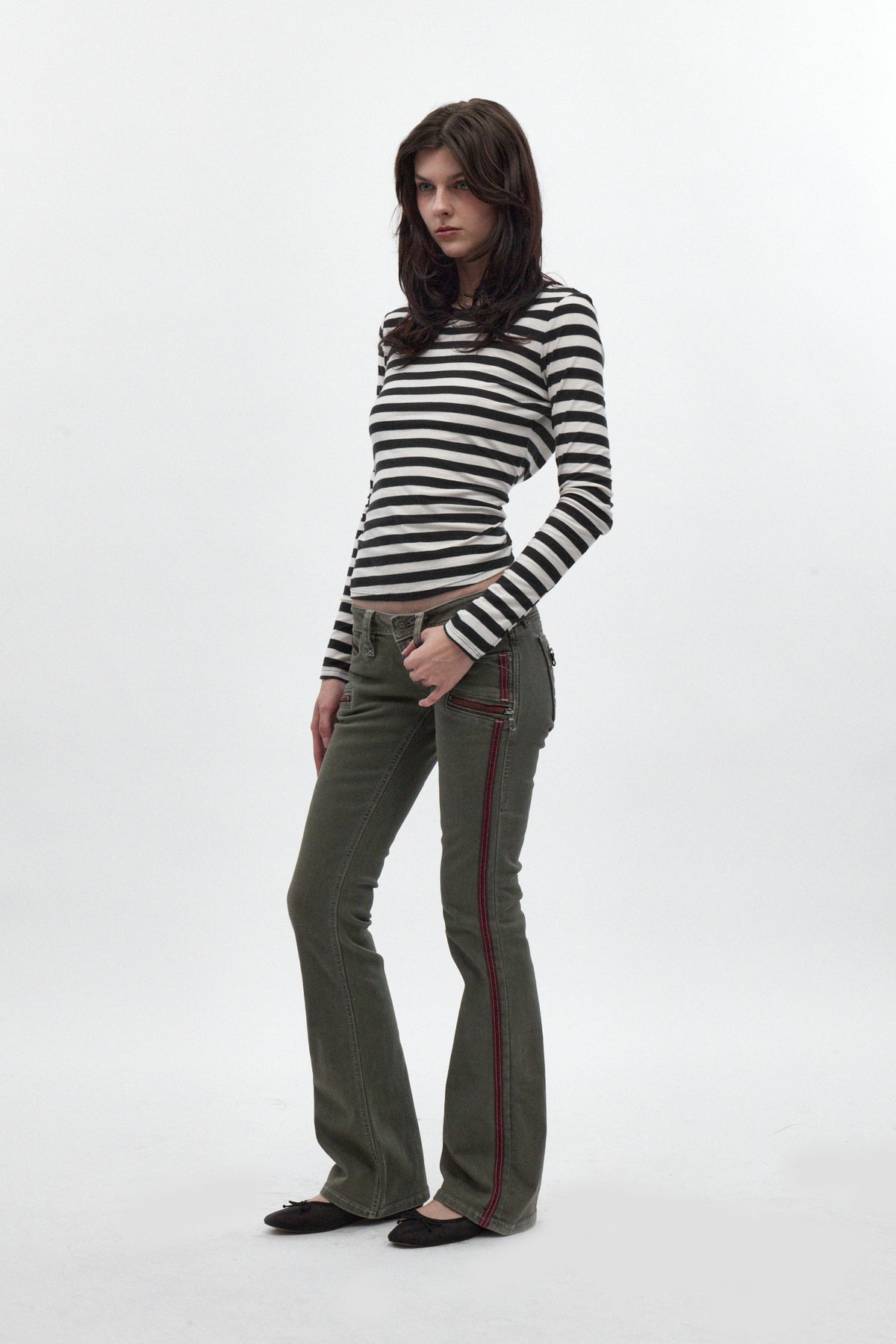 Kamil Super Low-Rise Bootcut in Olive - Rock Revival®