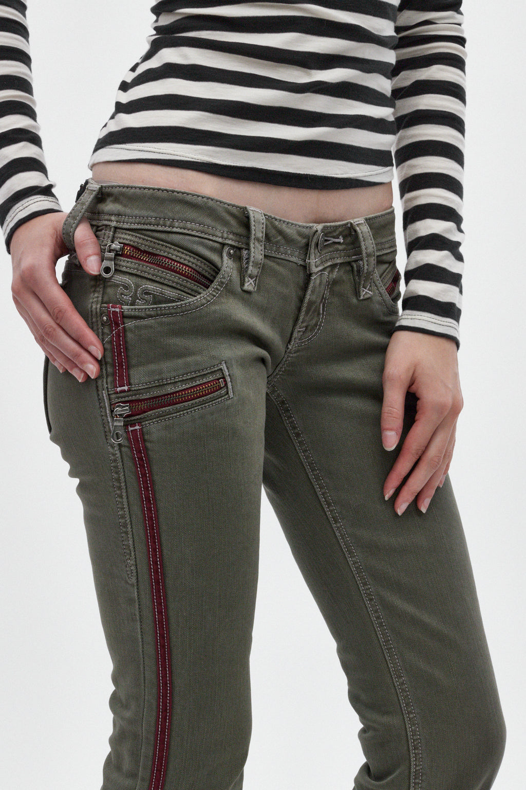Kamil Super Low-Rise Bootcut in Olive - Rock Revival®