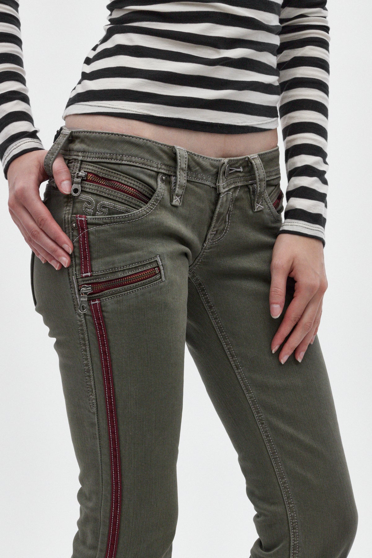 Kamil Super Low-Rise Bootcut in Olive - Rock Revival®