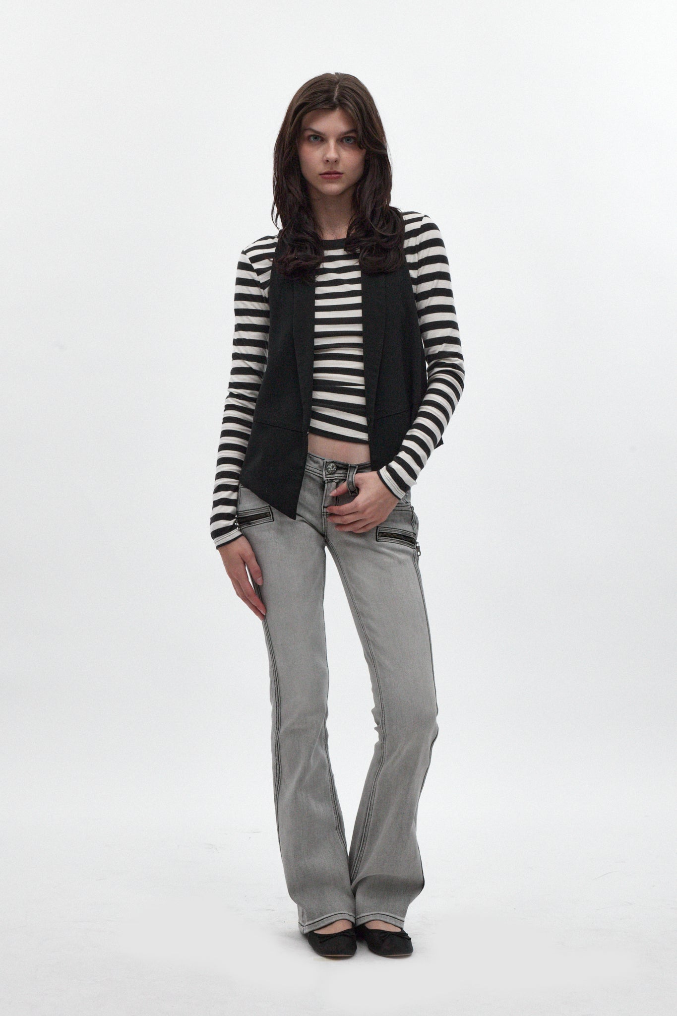 Kamil Super Low-Rise Bootcut in Light Gray - Rock Revival®