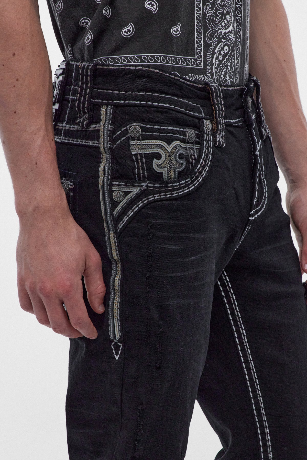 Kelley Alt Straight Jeans in Black Overdye Wash