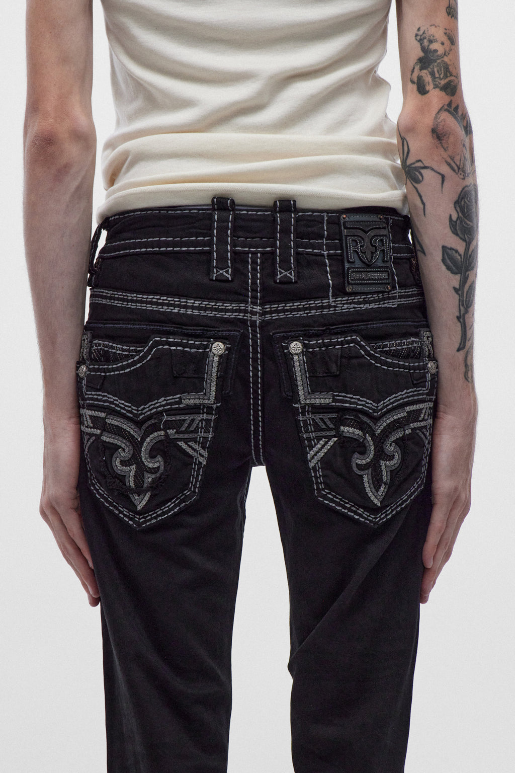 Kylo Straight Jeans in Black