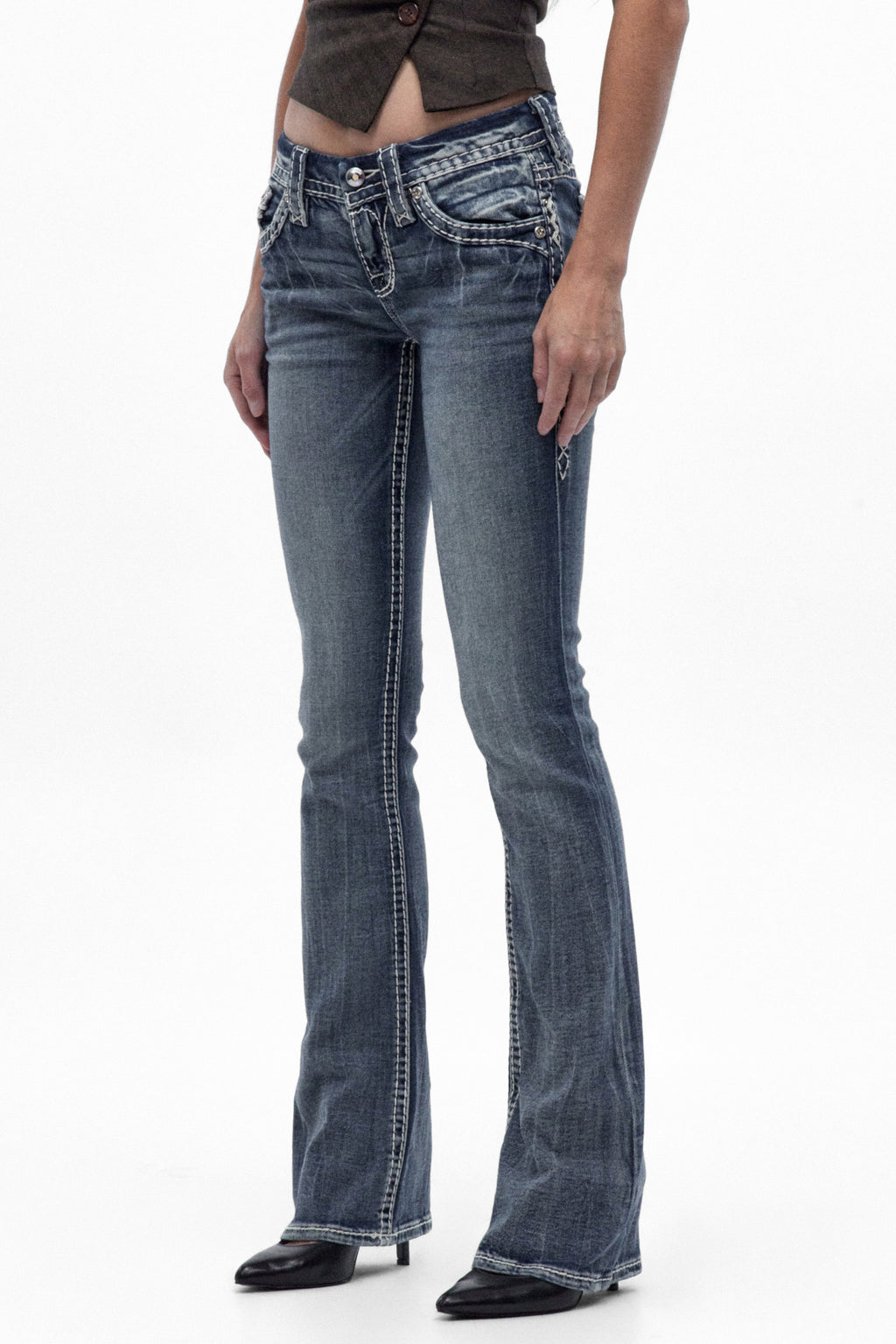 Jeans Lesia de corte bajo y campana