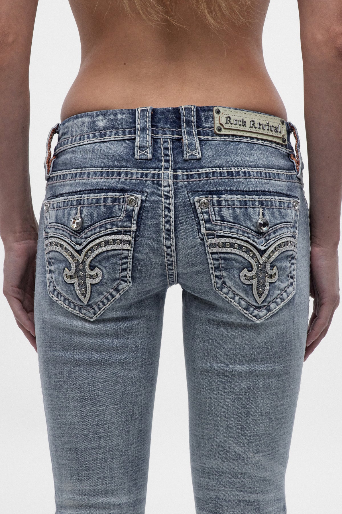 Lesia Low-Rise Bootcut Jeans in Light Blue