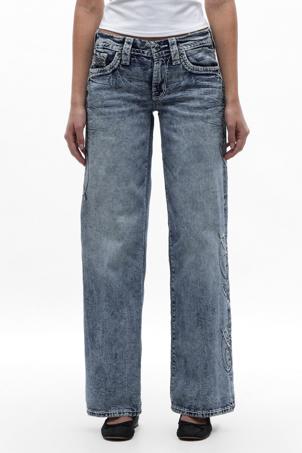 Nadelle Low-Rise Relaxed Baggy Boyfriend Jeans in Light Blue