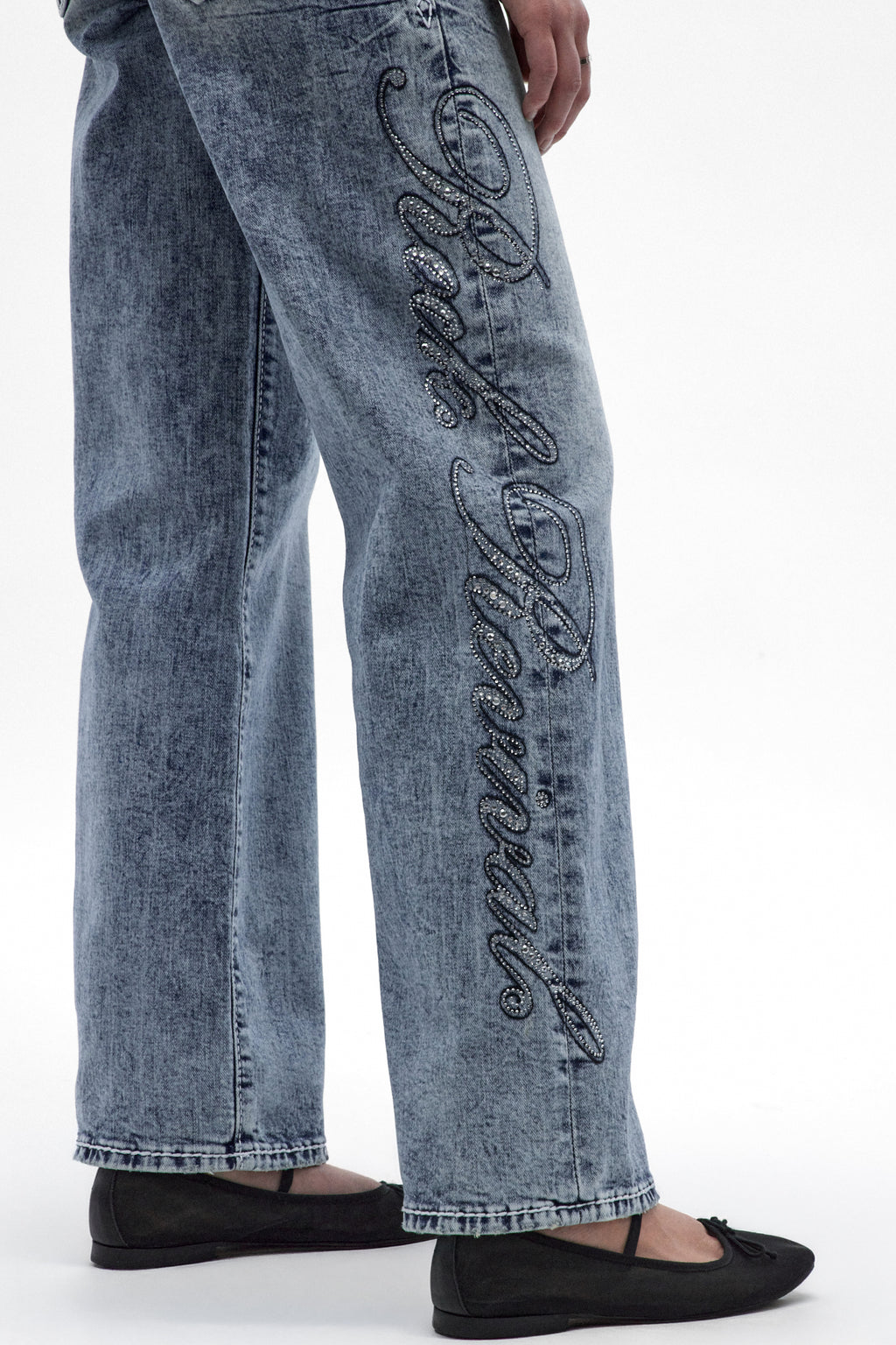 Nadelle Low-Rise Relaxed Baggy Boyfriend Jeans in Light Blue
