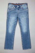 FLAT FRONT VIEW