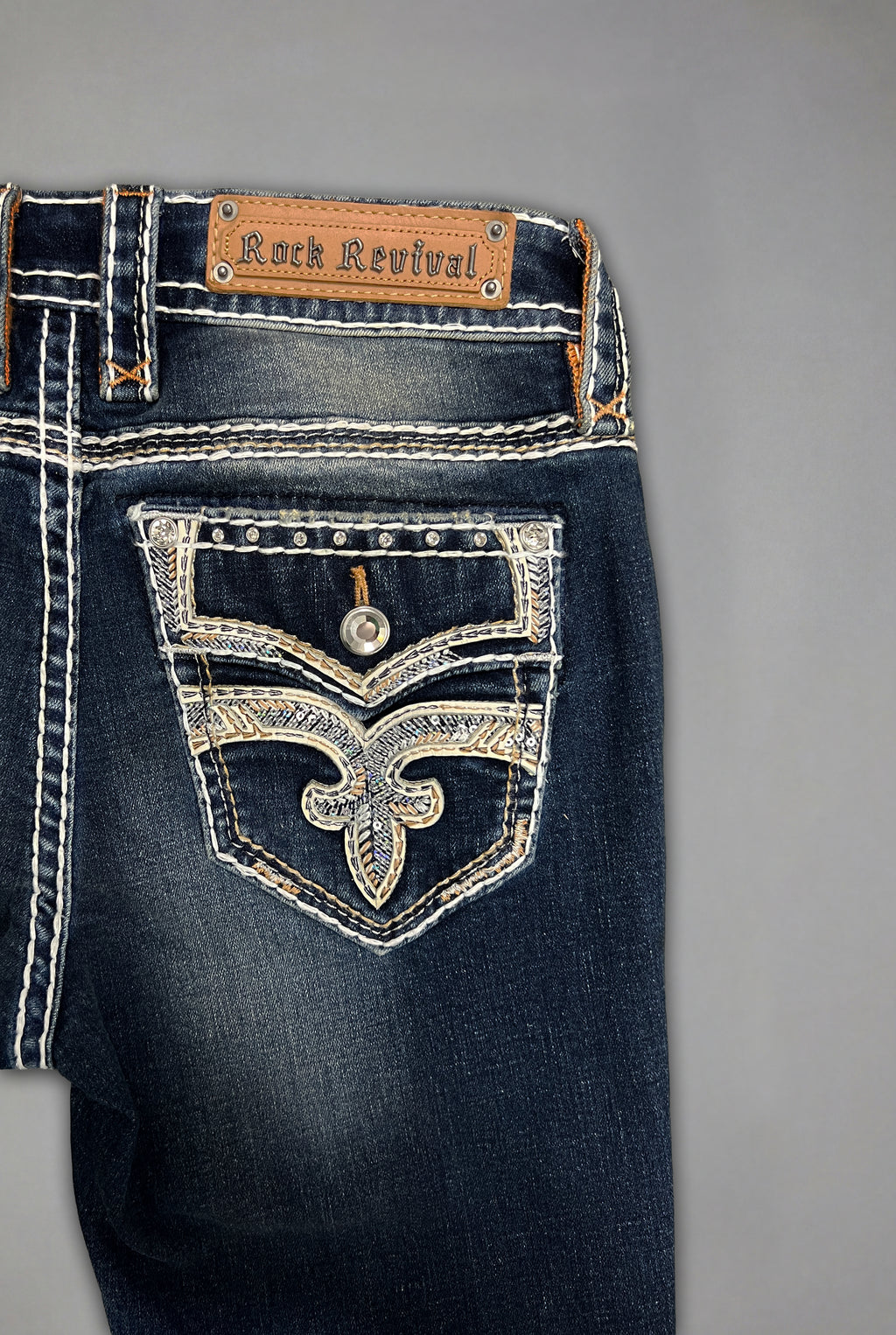 Amaia Low-Rise Bootcut Jeans in Dark Blue