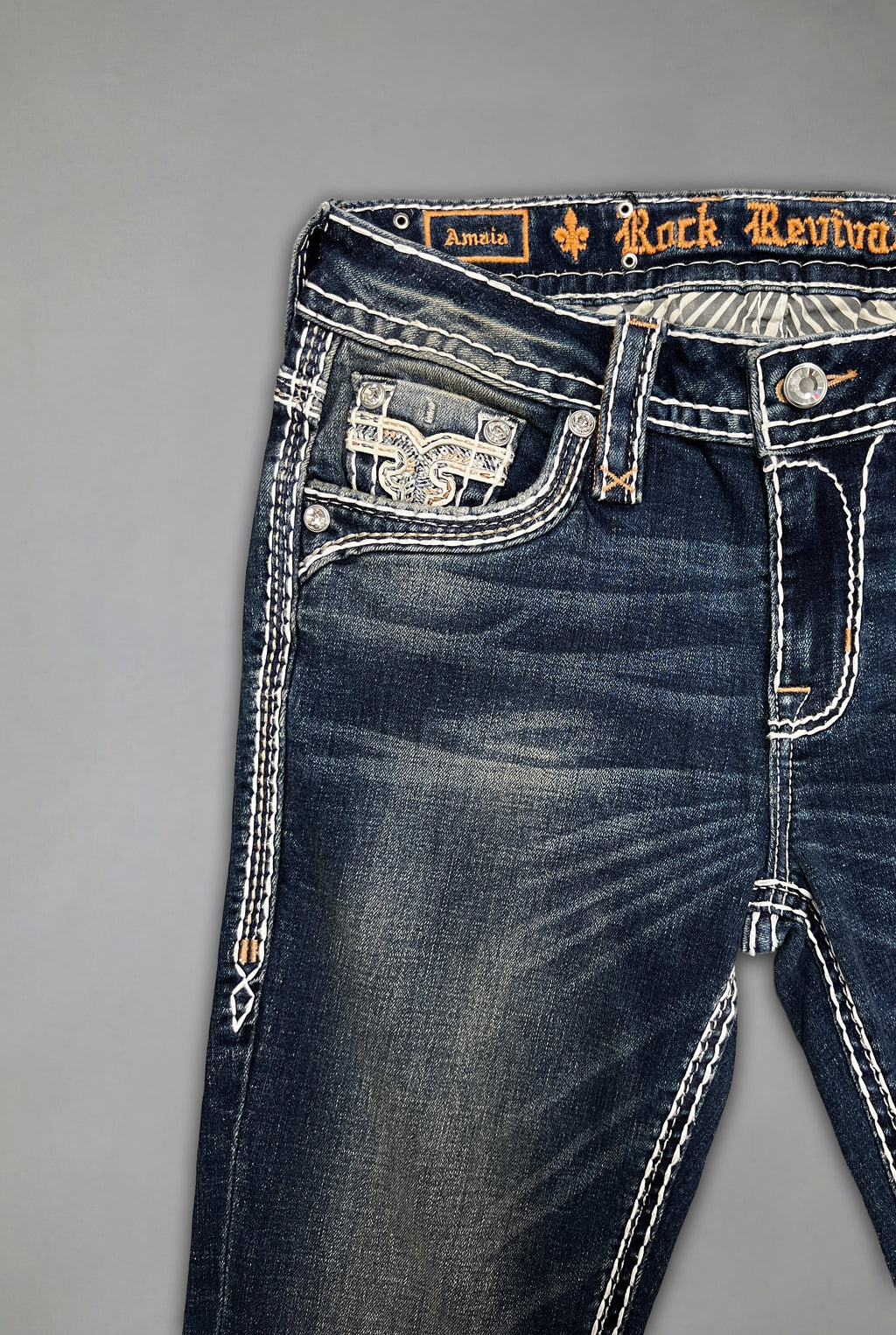 Amaia Low-Rise Bootcut Jeans in Dark Blue