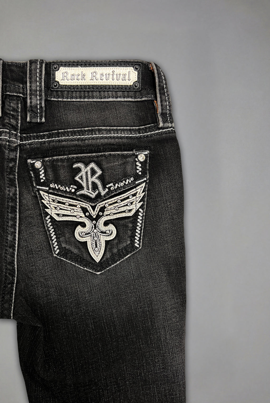 Eira Low-Rise Bootcut Jeans in Black