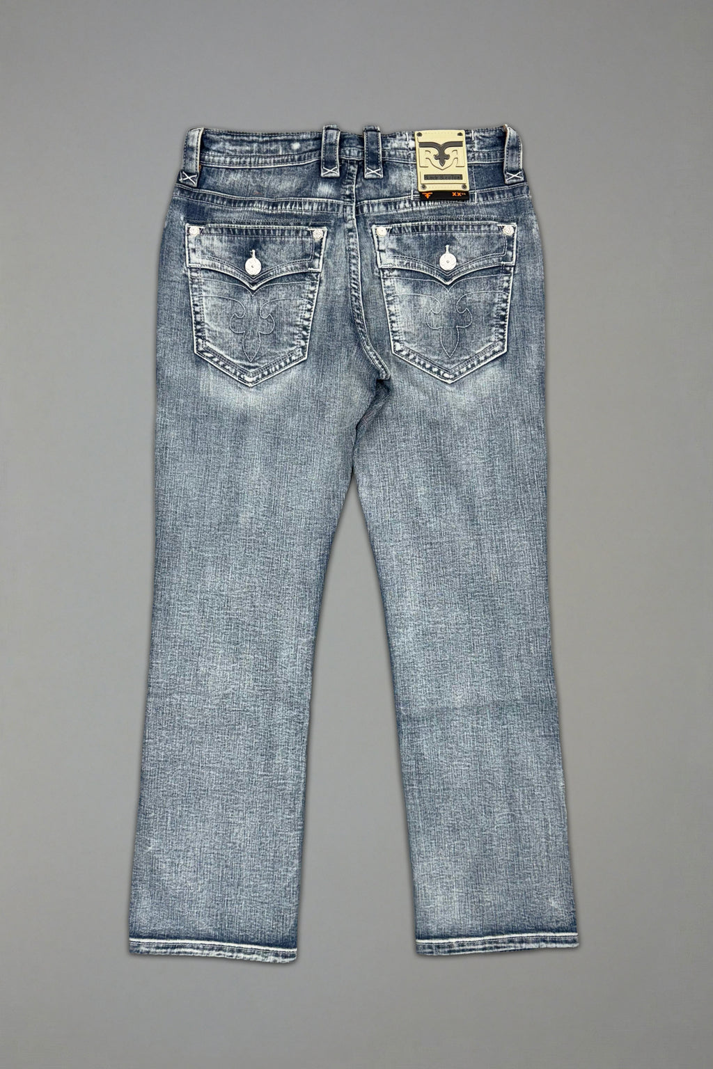 Clark Relaxed Straight in Light Wash