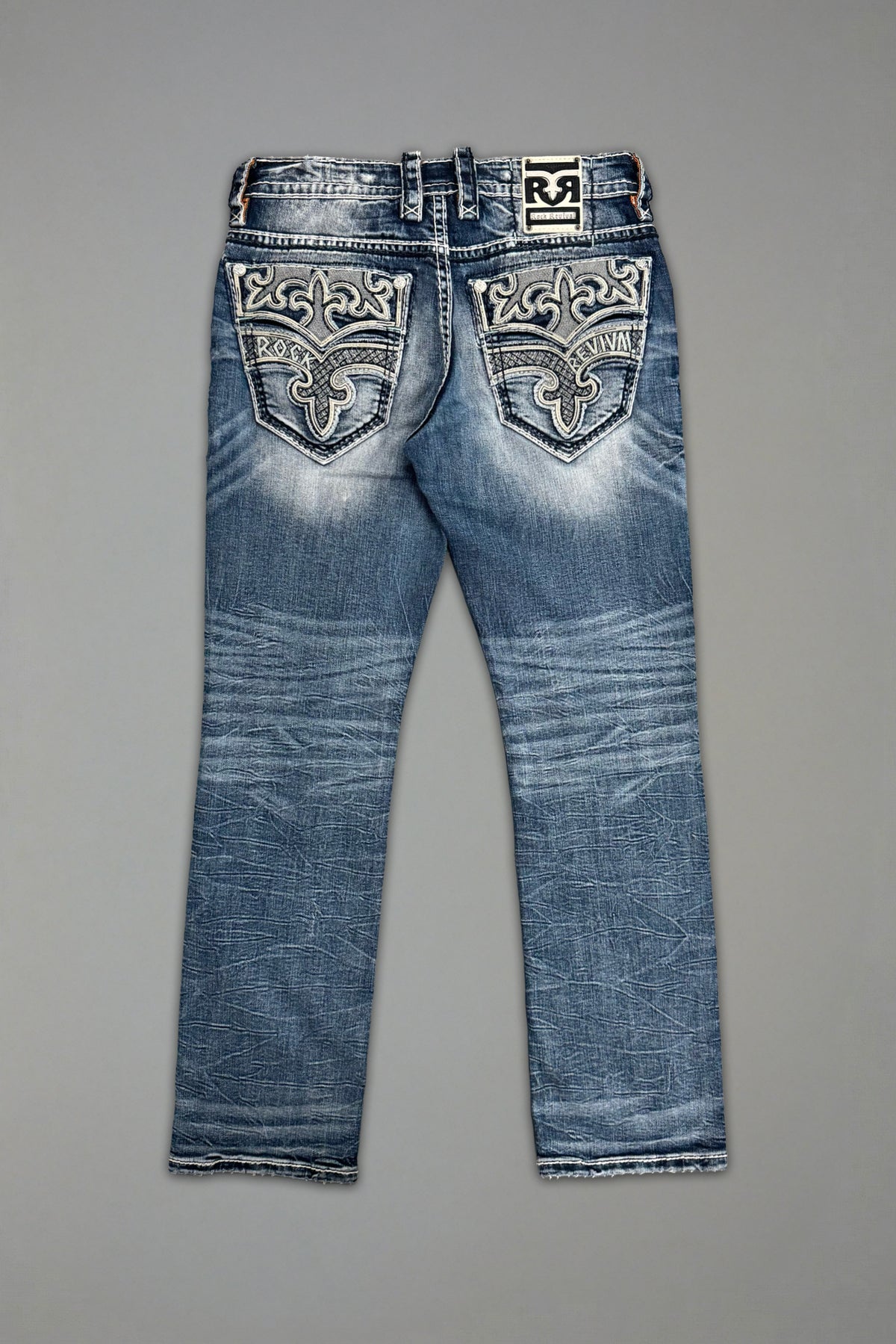 Milo Straight Jeans in Medium Blue