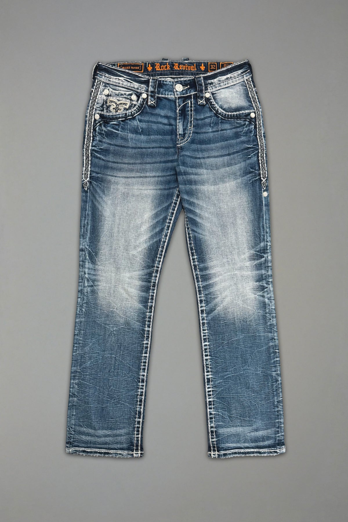 Milo Straight Jeans in Medium Blue