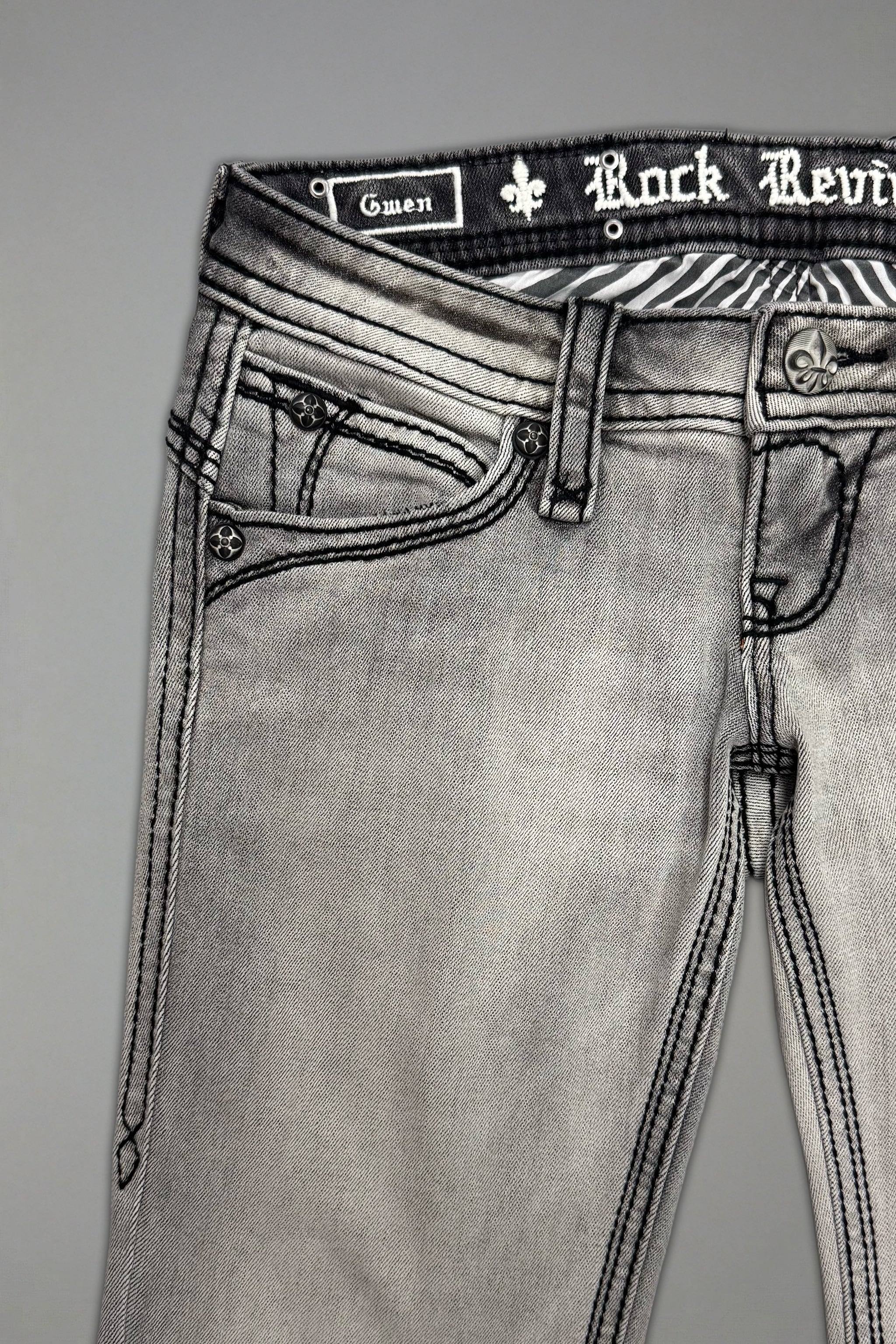 Gwen Super Low-Rise Bootcut in Gray (4/30/26-DESC+IMG) - Rock Revival®