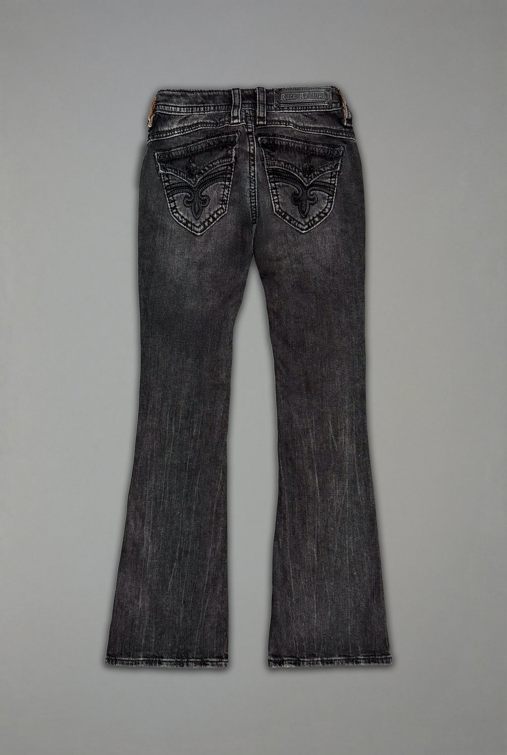 Gwen Super Low-Rise Bootcut in Faded Black - Rock Revival®