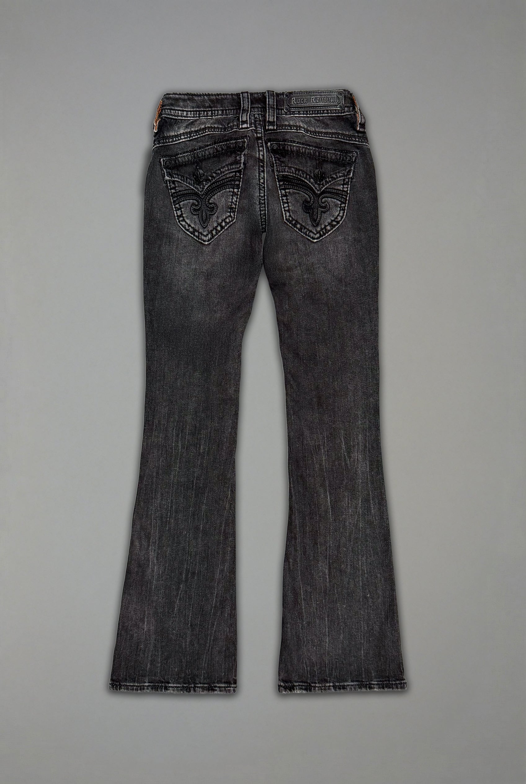 Gwen Super Low-Rise Bootcut in Faded Black - Rock Revival®
