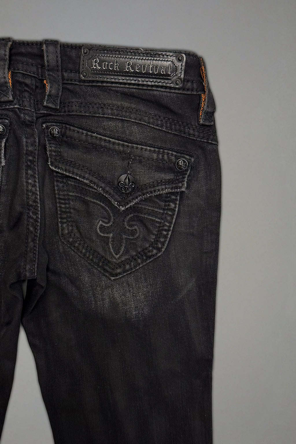 Gwen Super Low-Rise Bootcut in Black Fade Coated - Rock Revival®