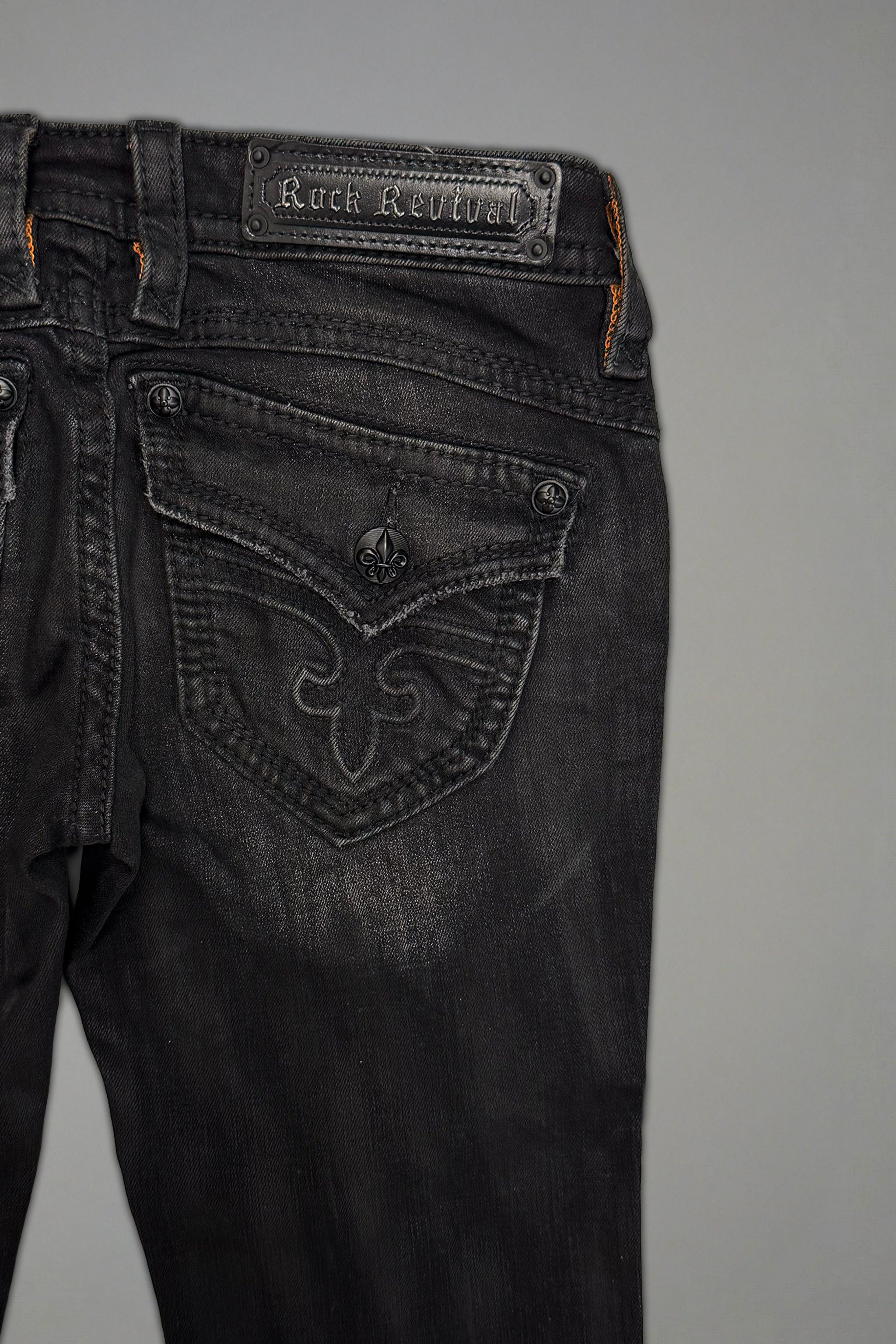 Gwen Super Low-Rise Bootcut in Black Fade Coated - Rock Revival®