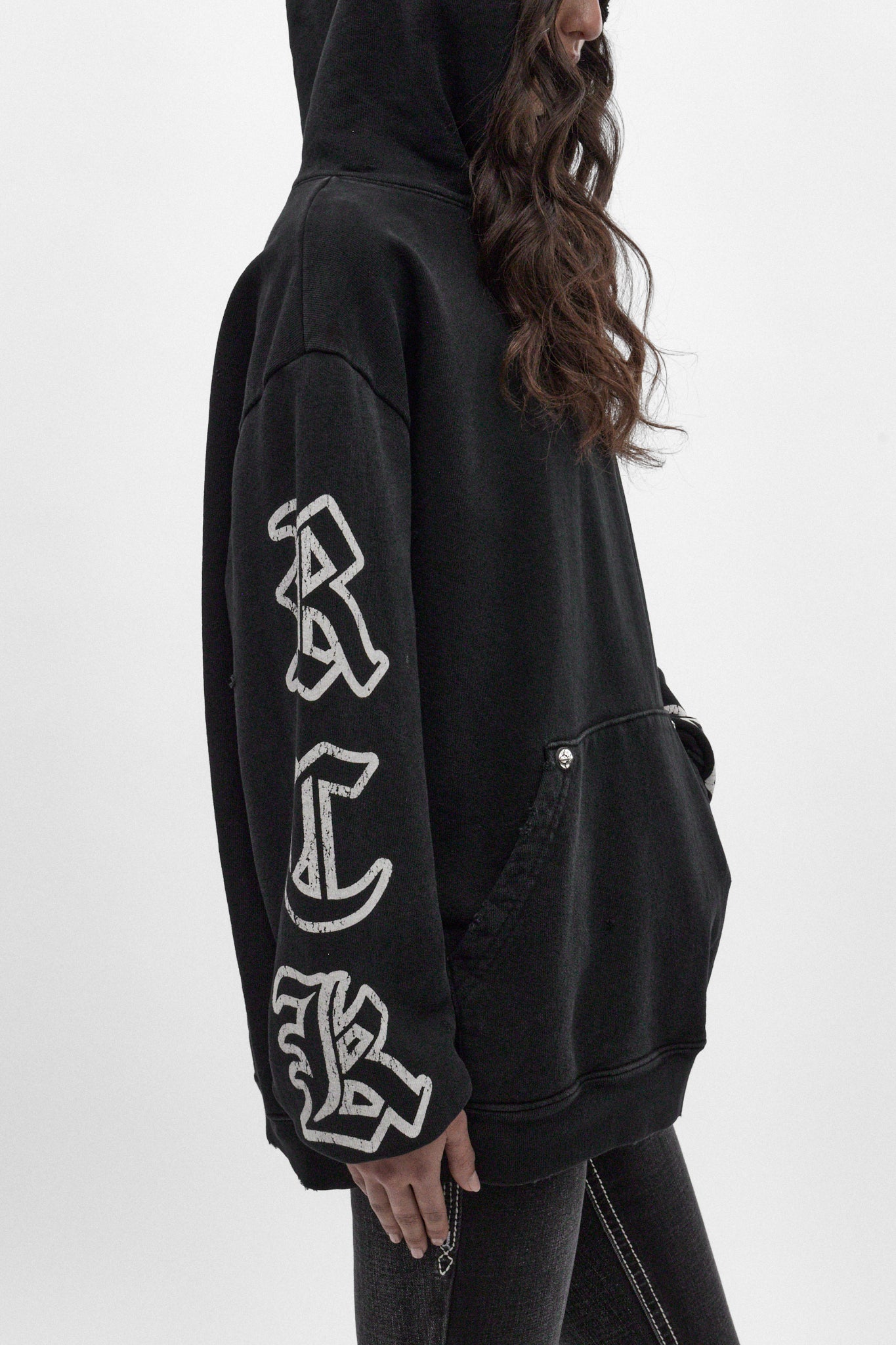 RRH10220W BLACK - Fin Hoodie in Black (Women's Version) - Rock Revival®